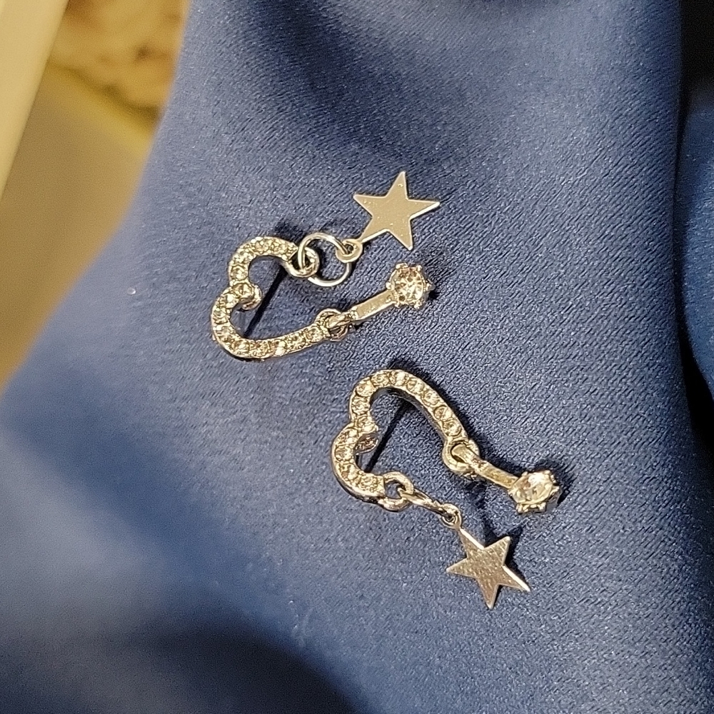 Open Heart Star Drop Shimmer Earrings - Picture 3 of 10